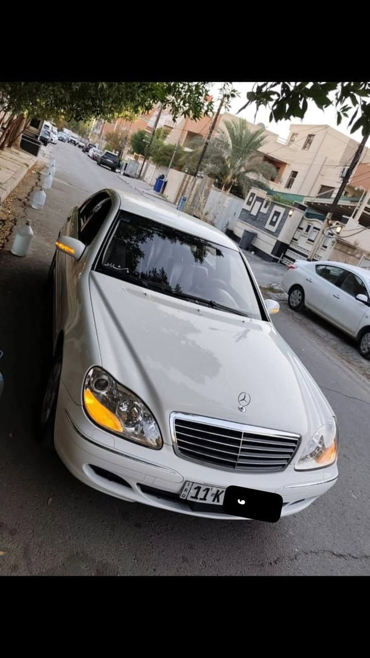 السلام عليكم جميعأ
فقط للبيع بدون أمراؤس
مارسيدس غؤاصه م 2001 
رقم بغداد دولي بأسمي حجم 350 س وار ياباني مصبوغه حزام نظيفه جدأ مال جناي أمانة الله لاظربه ولاطخه ولامعجون بلعافيه على التصير من نصيبه
م ***********
عمگم ابو علي تحياتي للجميع
