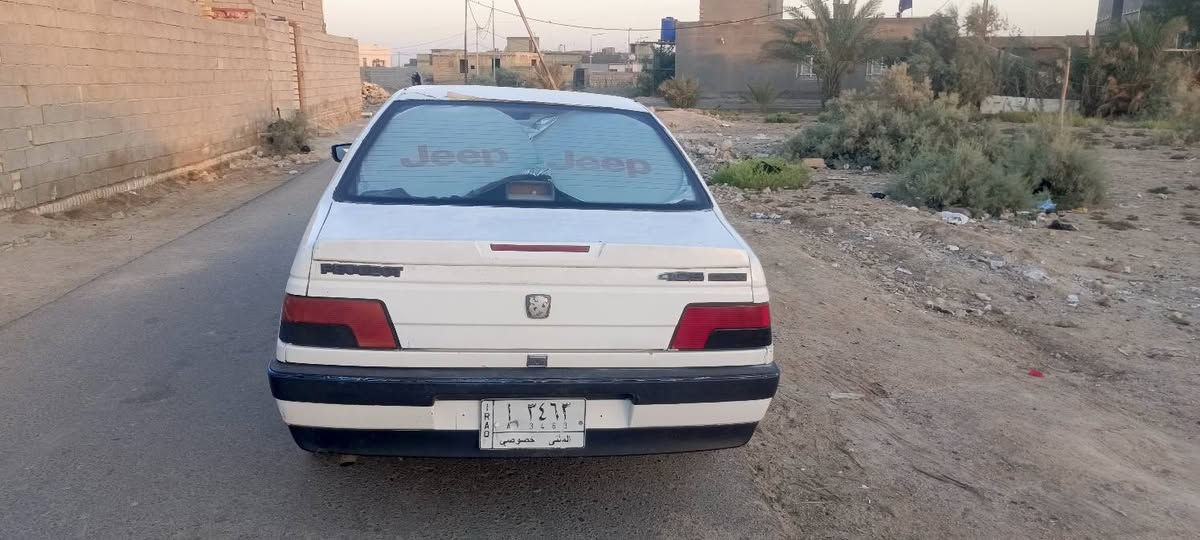 بيجو 405
مديل 2012
مكينة وكير وتبريد حدادية مكفولات
السعر 30 
اتصال. ***********
