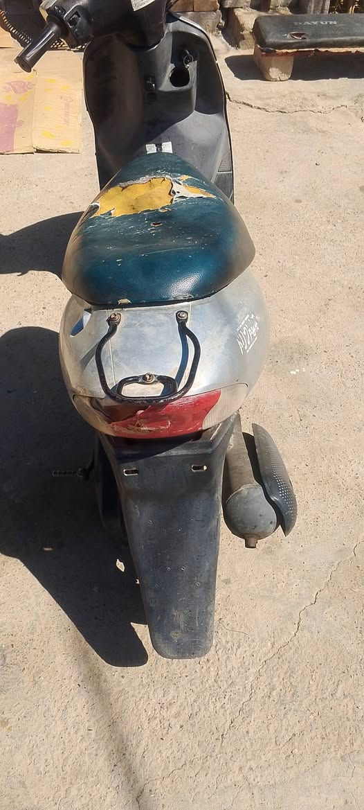 دراجه ساسوكي محرك رمبه كهربايات شغاله السعر 150وبيه مجال ***********
