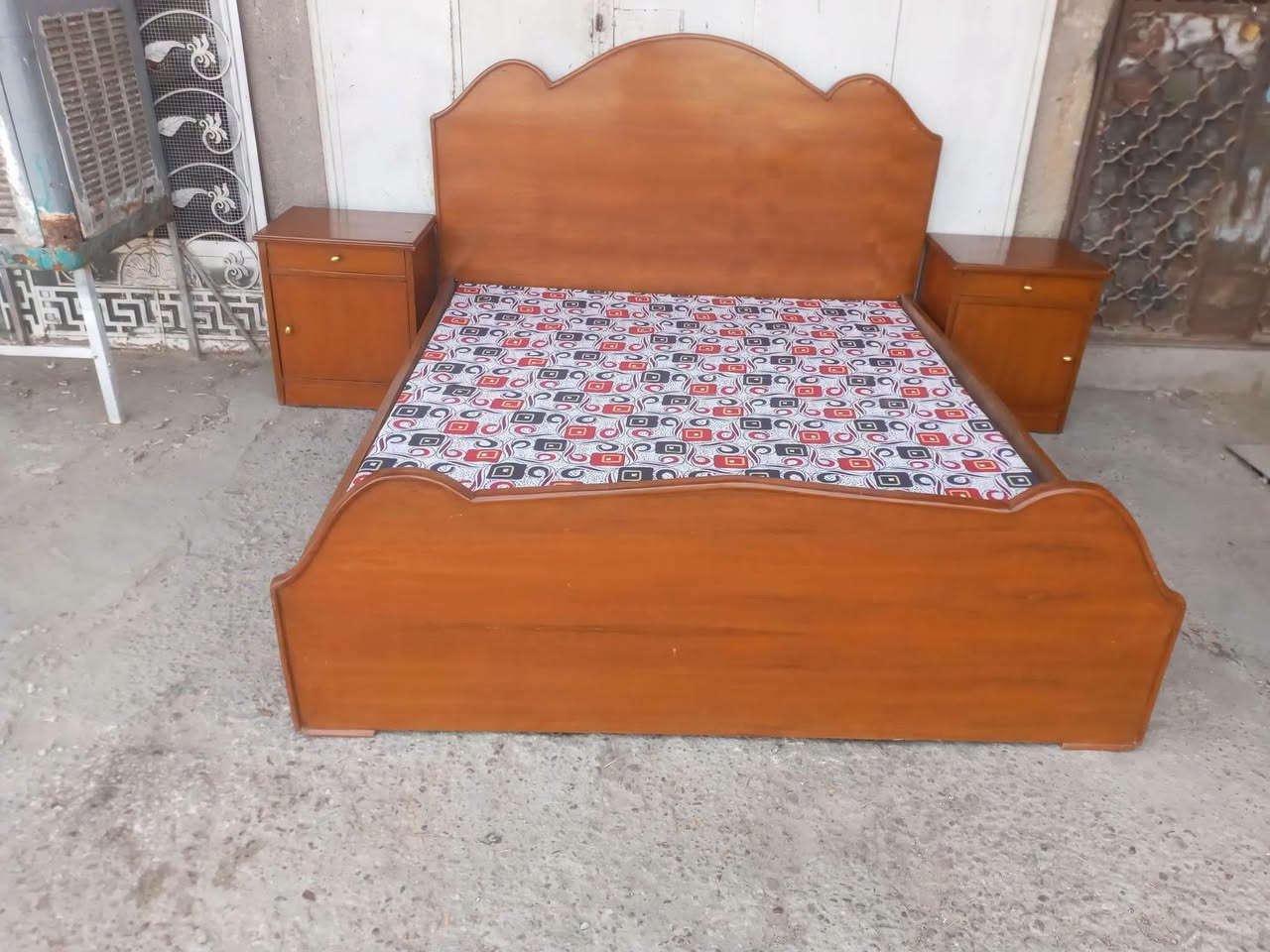 جربايه نفرين صاج تزكام مستعمله الصوميه طول مترين عرض مترو65 سم السعر 175 وبيه مجال العنوان بغداد حي الإعلام الشباب نهاية شارع سوق اميمه  صيدلية نور الشباب قرب النادي التجاري  موبايل
***********
***********

يوجد توصيل غير مجاني داخل بغداد فقط

نص مكتوب في الصور:
- ***********
- ابو طالب