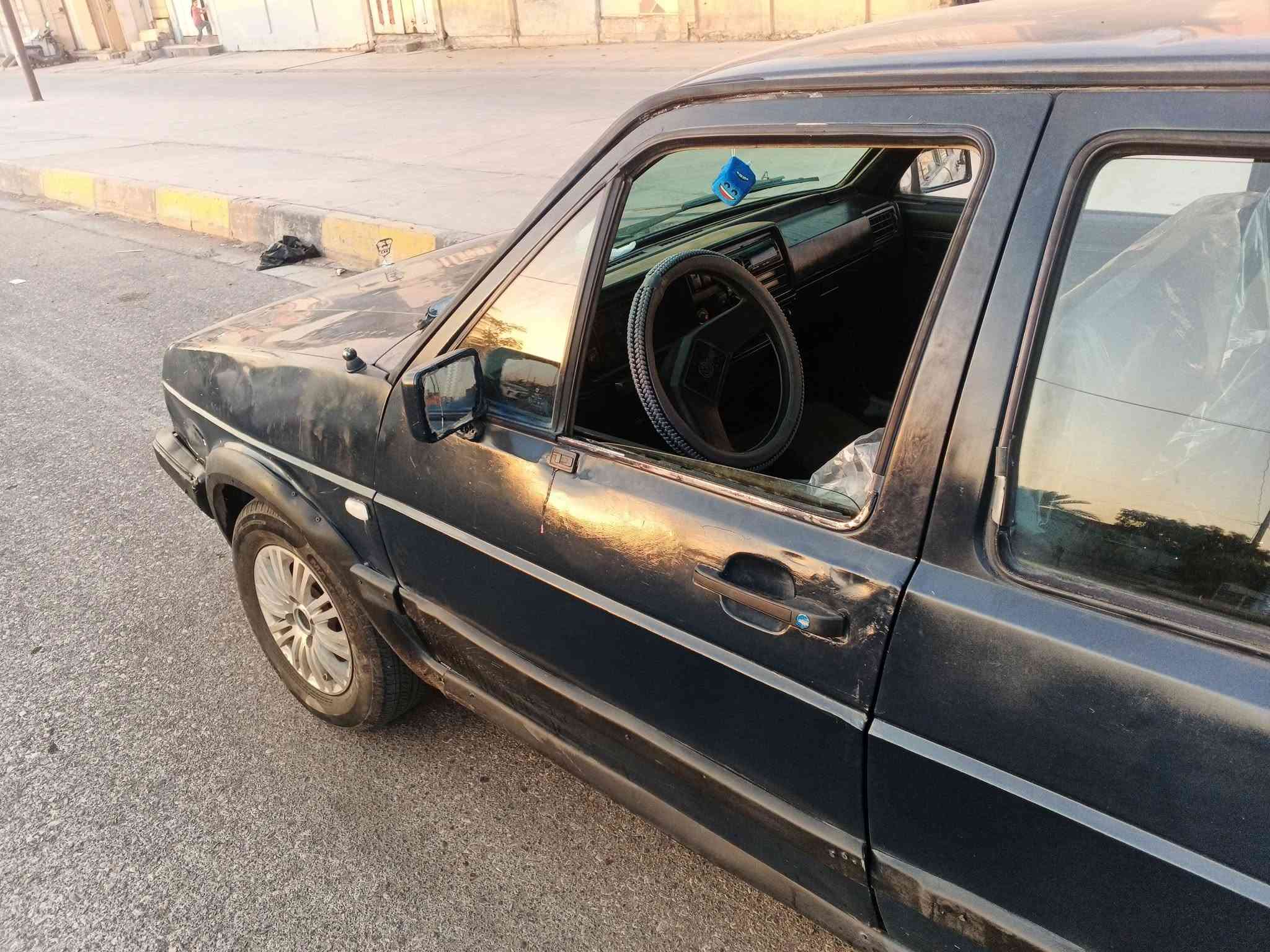 جولف موديل 91 مكينه نظيفه جير نظيف سنويه خضراء ليث 18 بدون دعمه بدون طخه سياره شغاله سياره سياره شغاله كربون ما مسجل شرطه التحويل طقم تايه نظيف دواخلها نظيف سياره شغال بيها صبغ باب شامله تطويز ال ضخمها على النص.   ***********.   ***********
