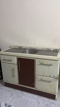 للبيع بغداد ابو غريب الطباخ ب100 ولكاونتر ب80 ‭0770 070 3089‬