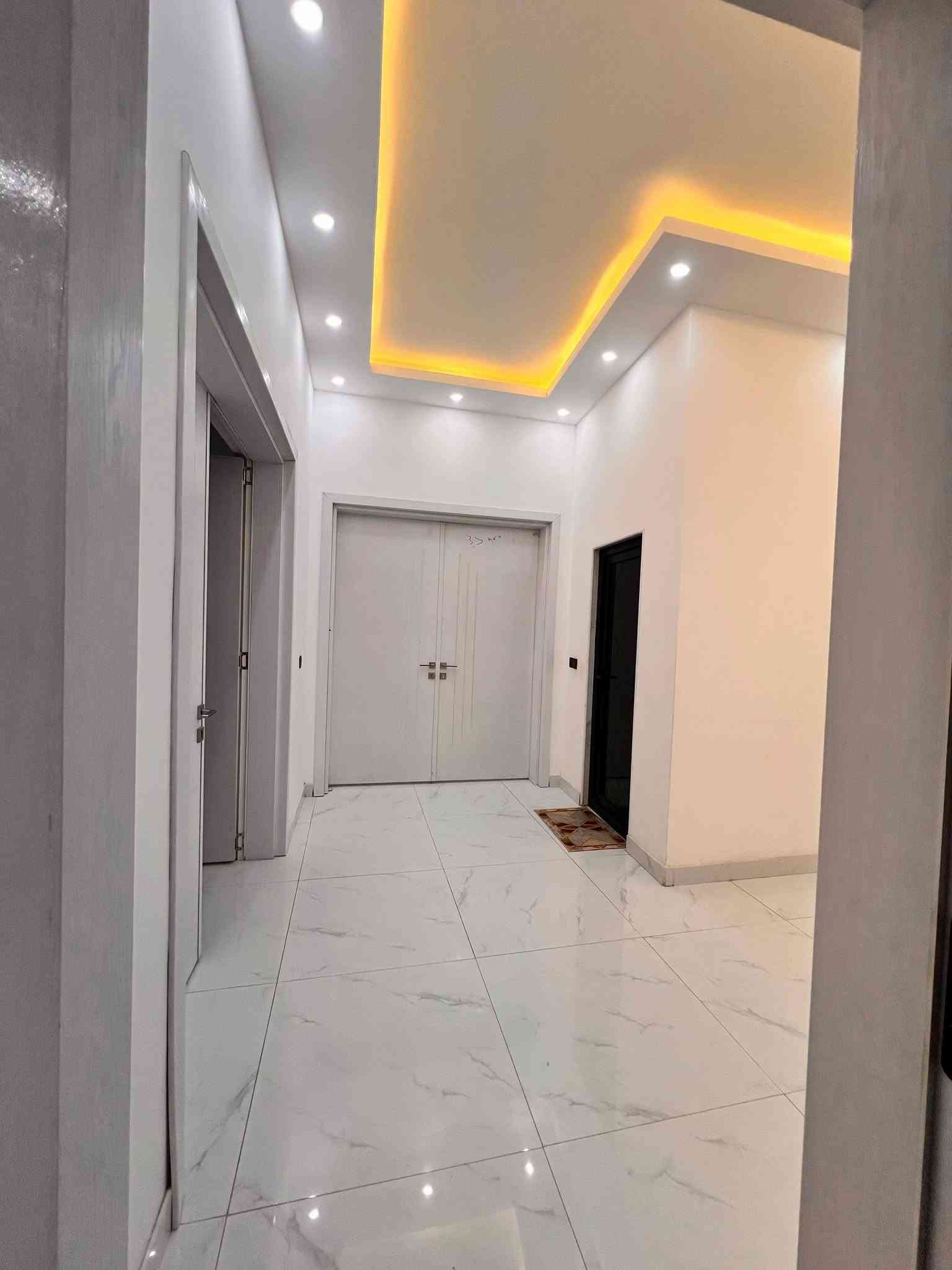نص دونم • ڤلة 288م • طاقة شمسية 35-40أمبير