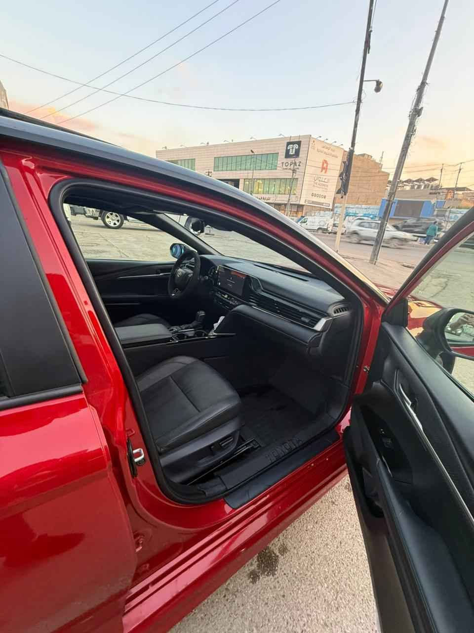 كامري XSE • ٢٠٢٥ • هايبرد