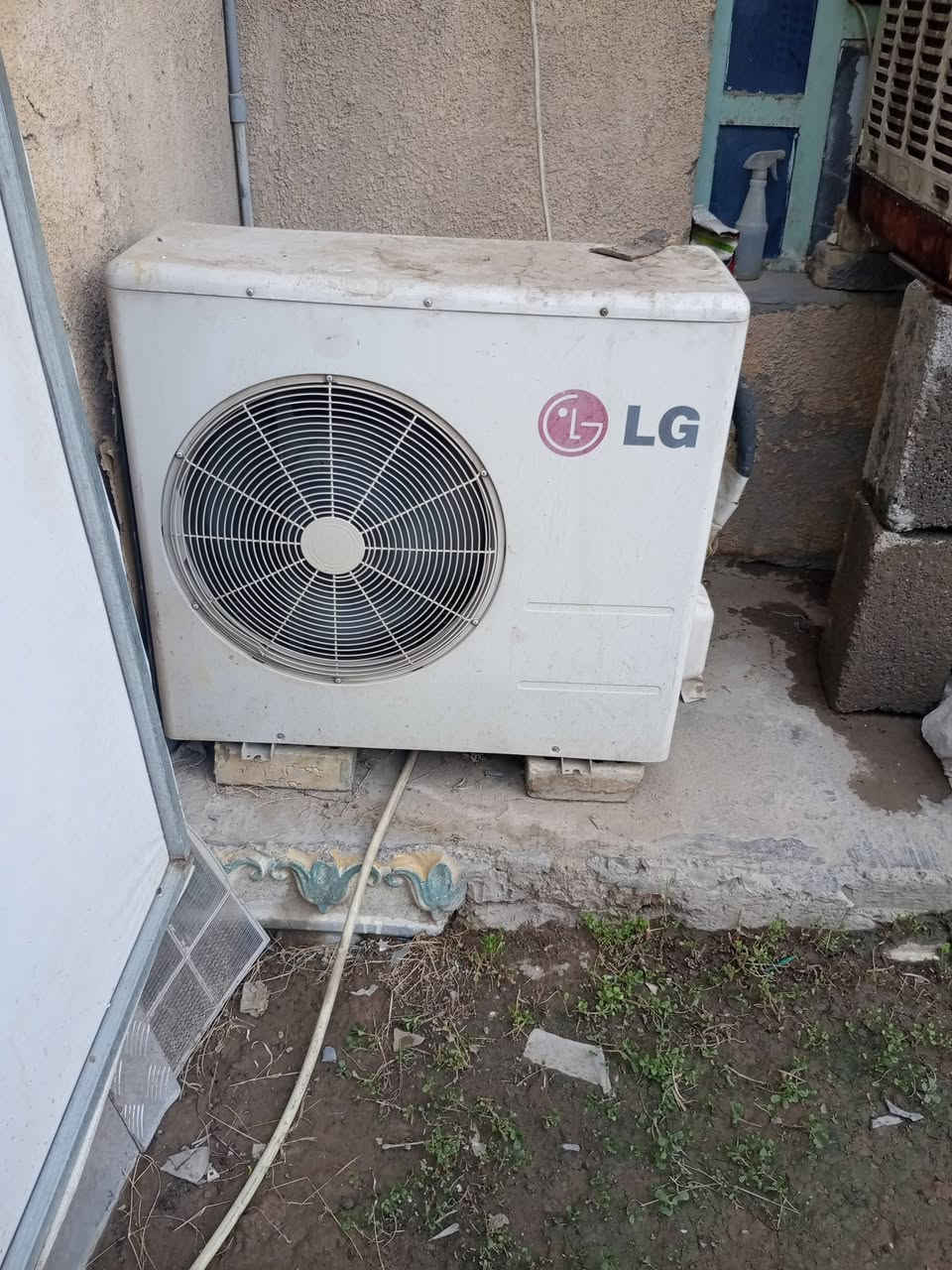 للبيع سبلت عامودي طنين لجي مشدود عل فحص مكاني بغداد فلكت حي نصر سعره 650 وبي مجال رقم الهاتف ***********
