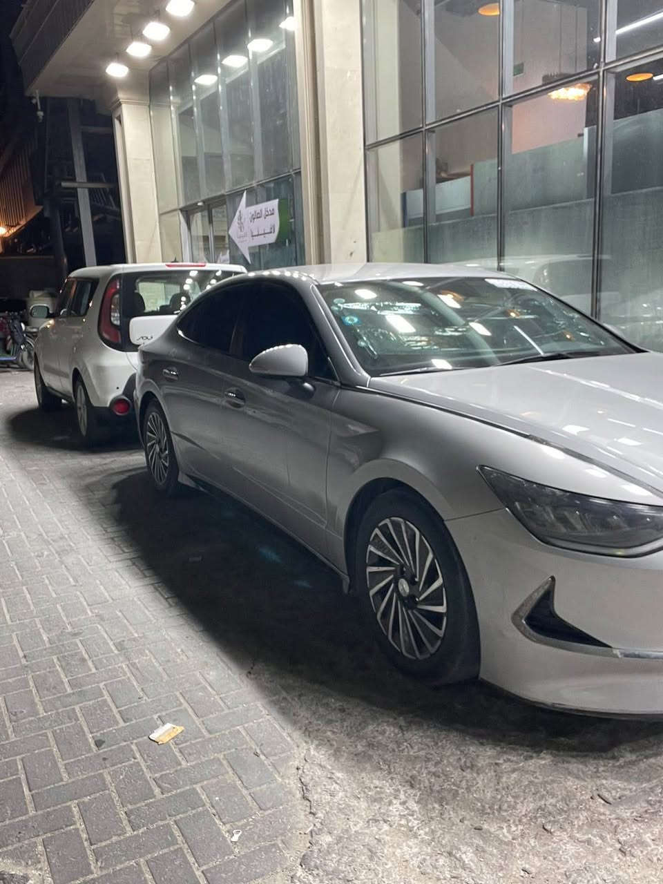 السلام عليكم سوناتا هايبرد مديل 2023
مرقم بصره باسمي
السياره وارد امريكي ضررها بامريكا تبديل مدحر وتصليح الباب مع الصور مرفقه
وبالعراق دعمها ابو ستوته بالمدكر والباب الخلفي صفحة السايق عدلتهن نفسهن بدون فتح ولا تبديل وايضا صور
الحادث مرفقه
المواصفات البقيه معروفه مثل تبريد قطعتين تدفئه بالكشنات الداخل ابيض
سعر السياره 170 او مراوس بمديل احدث
للتواصل *********** البصرة, العراق
