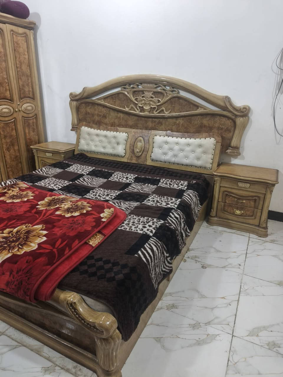 سلام عليكم غرفه تركي درجه اوله اخشاب قويه عرفه نضيفه سعرهة 550او بيهة مجال مال مستعجل عله بيعتهة
عنوان البصرة 5ميل 
***********
سلام عليكم غرفه تركي درجه اوله اخشاب قويه عرفه نضيفه سعرهة 550او بيهة مجال مال مستعجل عله بيعتهة
