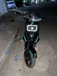 Rs9 • خمس بطاريات • بلوتوث