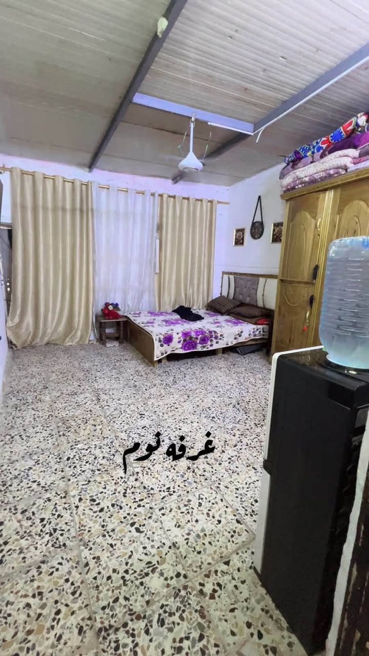 بيت للايجار • عائلة صغيرة • مرتب ونضيف