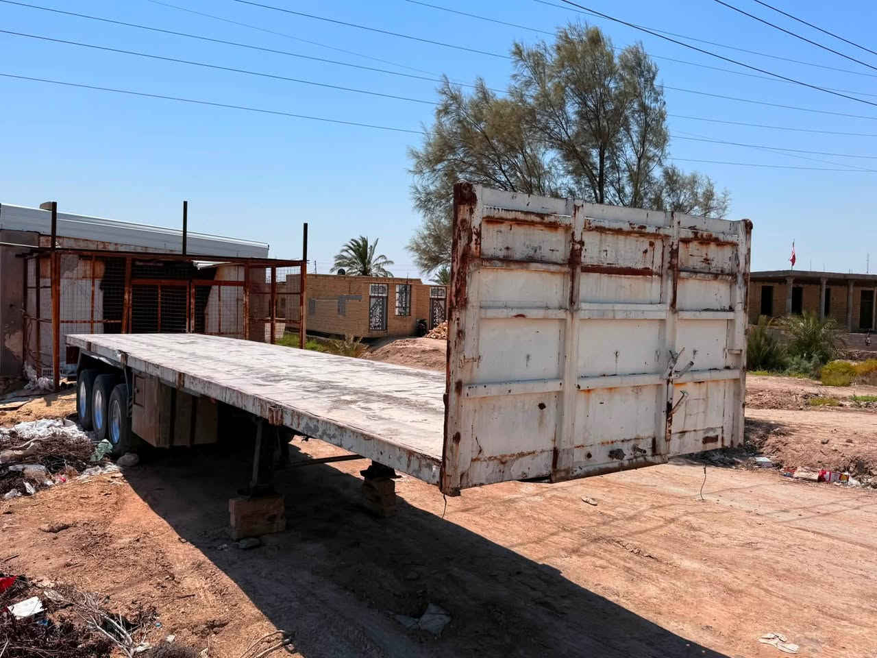 سلام عليكم
البيع عربانه فلات اوربيه جتاف حداديه 
دناكير 2 سربس 1 13 
تايرات نص عمر 
عربانه جاهزه وحلوه 
لمكان السماوه 
لاستفسار اتصل عل رقم ***********/***********
