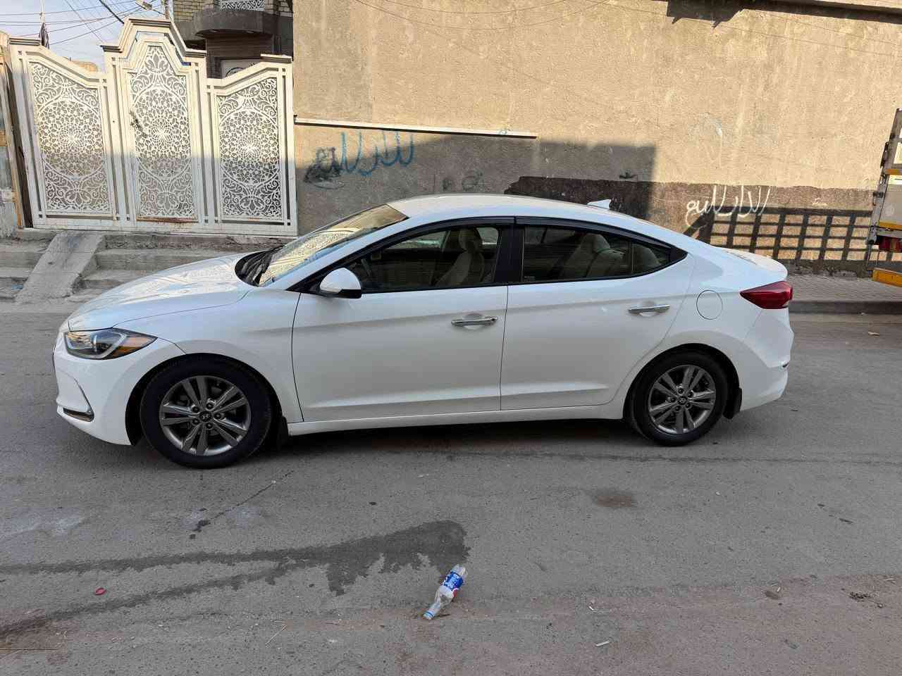 سلام عليكم عارض سياره للبيع
انتره موديل 2018حادثها بنيد وجاملغ فقط بدون دواخل محرك 2000دوش مامفتوح تخم تاير حداديه جديد كير AT
ماشيه ٦٠
العنوان بغداد 
الرقم/***********

نص مكتوب في الصور:
- Ringer 000-23568265 - 10/22/2018 INSURANCE AUTO AUCTIONS, INC. - IAAI.COM BidFax.info