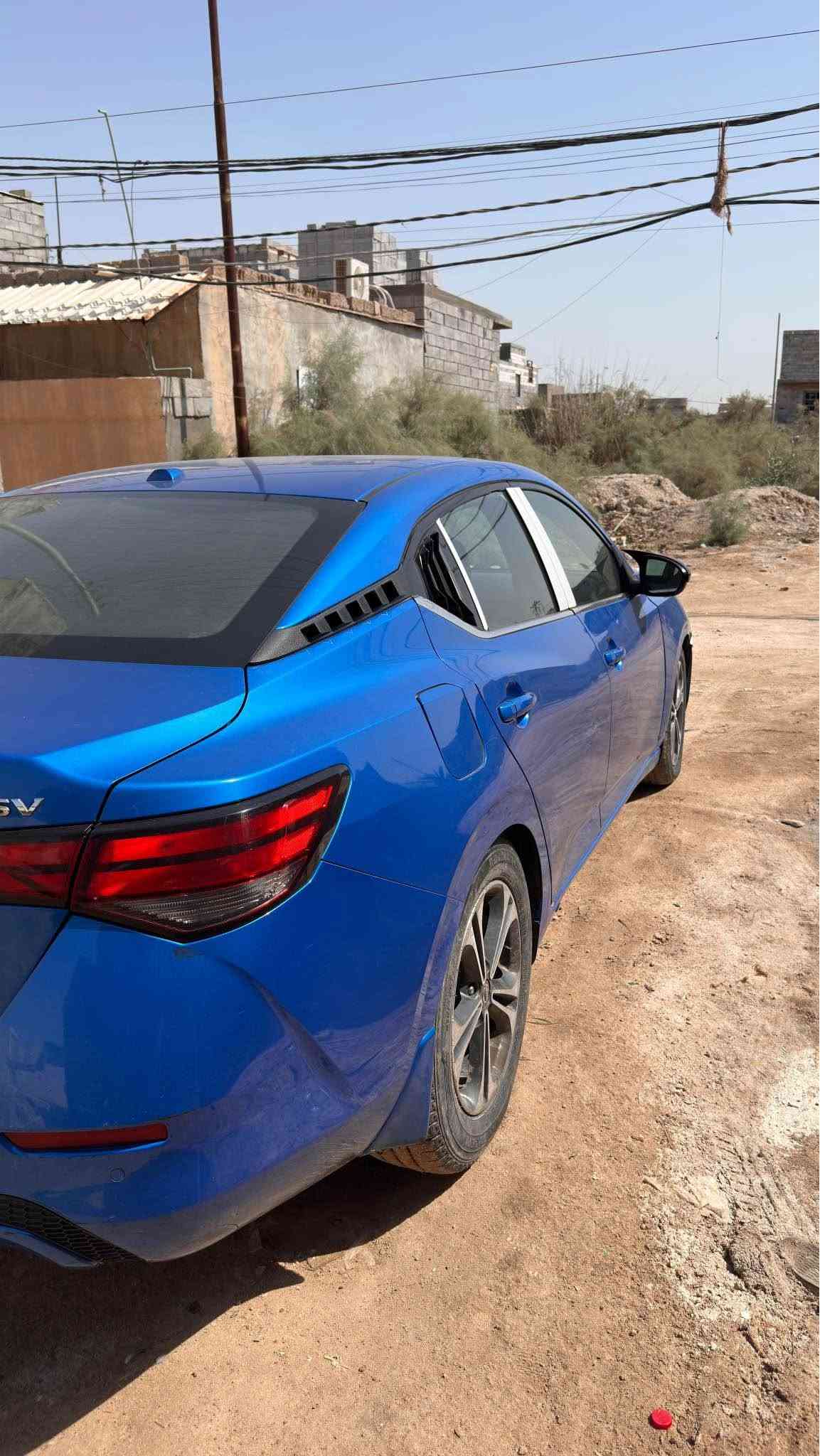 سنترا موديل 2021 وارد معوقين بغداد ب27 تصير حره حادثه موجود بالصور وبيها باب السايق صبغ بالعراق فقط والباقي كفاله كير محركه كفاله نقصها فقط حداديه صدر شويه تعبانه سياره حلوه ونضيفه مابيه لا قطع تبديل ولا معجون السعر ١١٥ وبيها مجال قليل العنوان البصره شط العرب *********** Singapore

نص مكتوب في الصور:
- 2 / 10
- bid.cars
- جميع علامات التبويب
- علامة تبويب جديدة
- يمكنك طرح أي سؤال
- 38166771