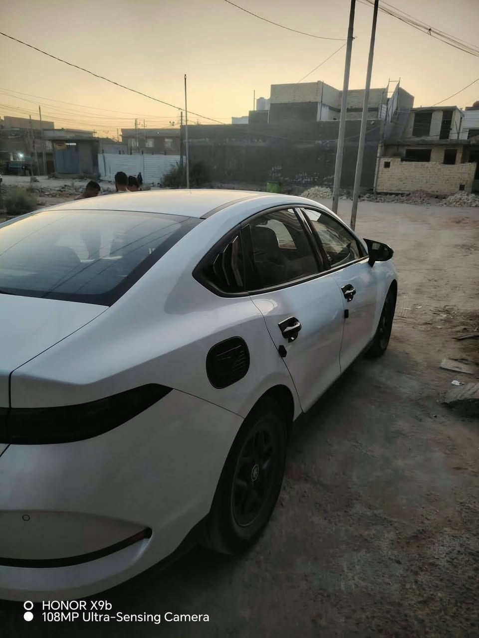 السلام عليكم بيوايدي موديل ٢٥ ماشيه ٢٦ الف سياره مكفوله وضع الشركه مواصفات معروفه كن بلاس السعر ١٨ ونص رقم بغداد مكان السياره كربلاء اتصال *********** واتساب نفس الرقم
