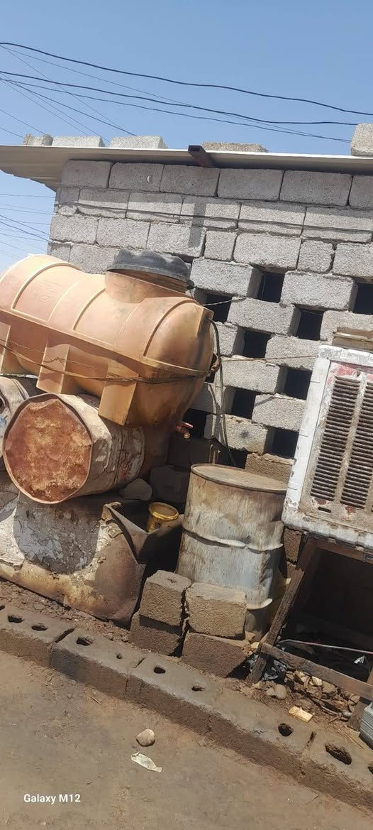سلام عليكم موقع مولده لبيع النعمانية مثلث الكلابيين مكينه سكانيه١١٣عملهه550حصتها مال الغاز ⛽️ ١٥٠ هاذا رقمي 
 ***********

نص مكتوب في الصور:
- Galaxy M12