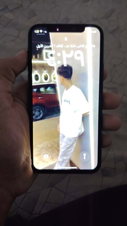 آيفون ١١ برو • ٦٤ غ.ب. • فيس إيدي شغال