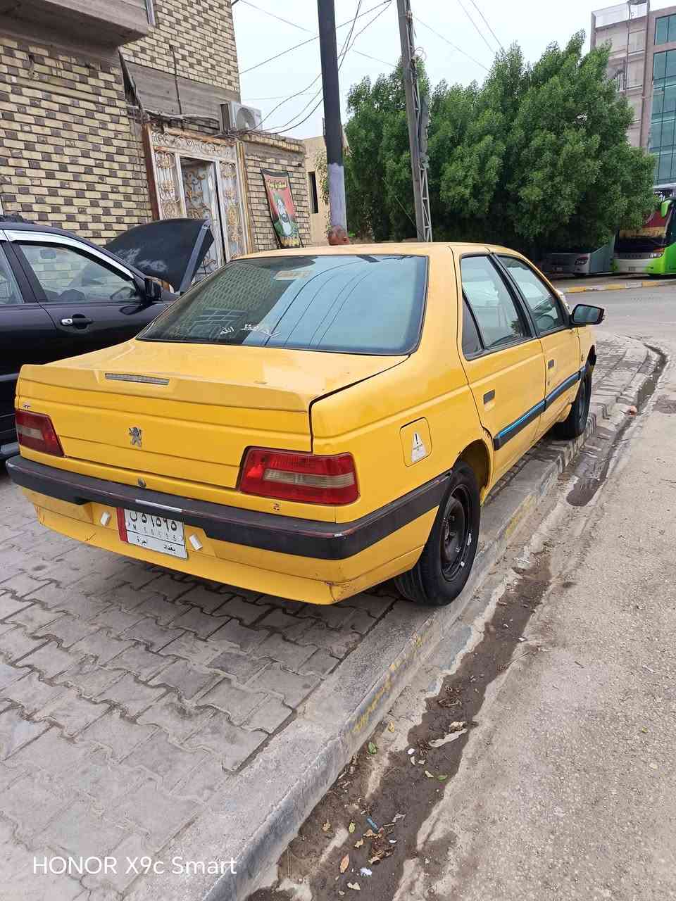 بيجو ٤٠٥ • ٢٠١٦ • رقم بغداد