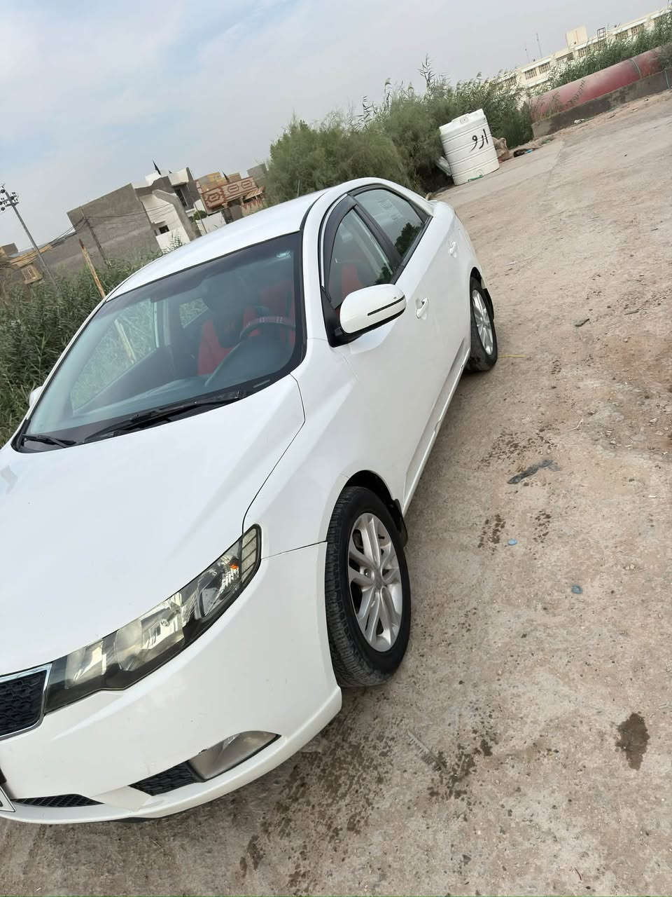 سلام عليكم بيع سيراتو موديل 12رقم اربيل انكليزي
 
لون ابيض مكفوله مكينه كير حداديه تخم تاير تبريد مكفوله من ضربه و صبغ مكفوله عده 

شبر بل باب خلفي دواخل عسلي ترايك وين متريد 

سياره خير من الله سونار مرفق ب نشر يوم سويته

سعر بيع 98

 مكاني بابل هاشميه 

للستفسار ***********
