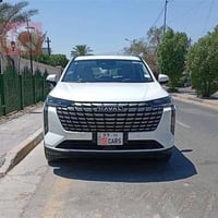 من رخصة الادمن عندي هافال h6 2026  للبيع اللون ابيض داخل لون مشمشي الس...