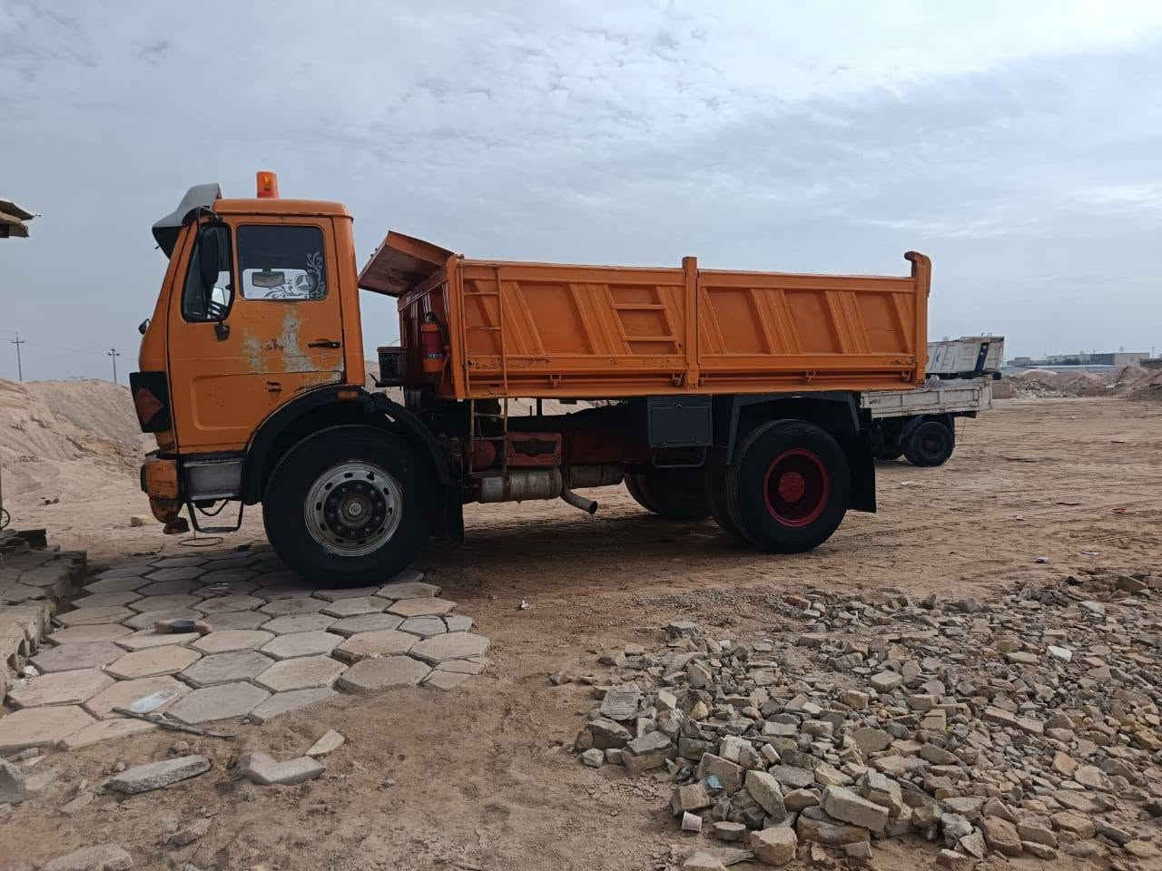 للبيع الاستفسار عله هذا رقم ‏‪***********‬‏ المكان العماره
