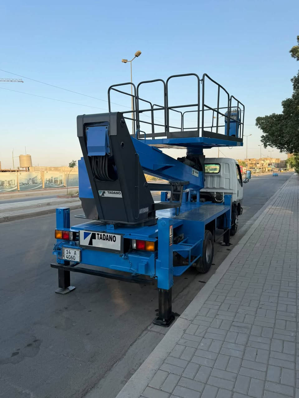 باسكت شبجة • ١٧م • تادانو