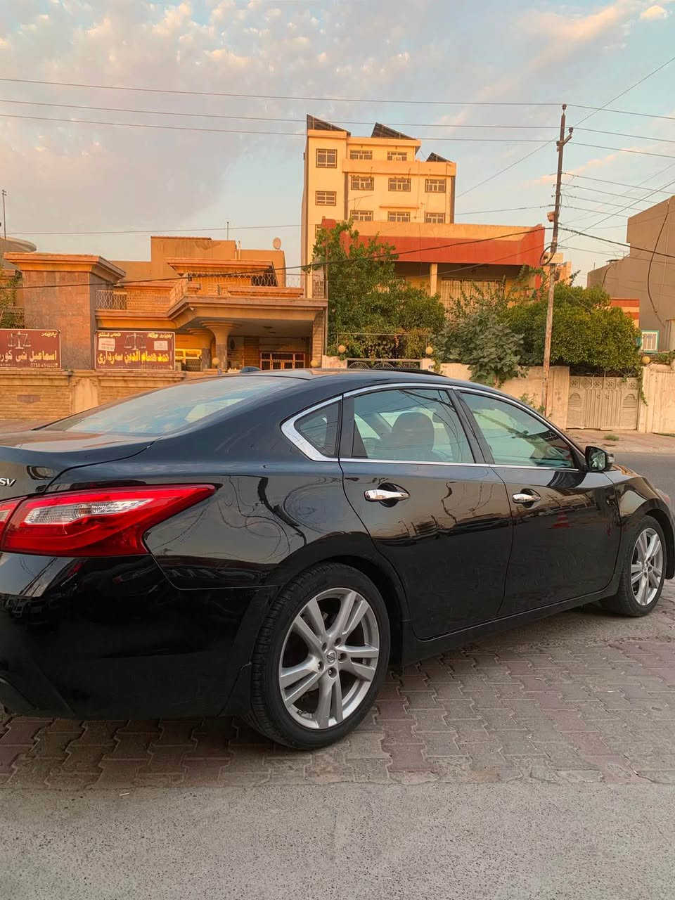 کـــــــوردی 
تەنها فرۆشتن 
کــــۆد / ٤٤٣ 
نیسان ئەڵتیما 
ئەمریکی ۲۰۱۷ 
م / SV .plus 
سلایت ، کشن گەرم 
مەکینە کەپس V4 
ڕۆیشتن / ١٢٧،۰۰۰ هەزار کم 
ڕەقەم و سەنەوی کۆن ۲۰۲٤ 
۳ پارچەی پێشی سبوغە 
جەمپی پێشی هەیـــــــە 
ئێڕباگ سوکان شان 

نــــــــرخ / ١٠٨ $ 
ناونیشان / هـــــەولێر 
مۆبایل /***********   

عربي ، فقط بیع نقدي 
نیسان التیما 
وارد آمریكي 
مودیل / ۲۰۱۷ 
م / SV.plus 
فتحــــــة ، كشن تدفئة 
محرك كبس / V4 
رقم و سنوية قدیم 
ماشي / ۱۲۷    الف كم 
۳ قطع امامي سبغ 
شوية دواخل بجم 
ایرباك ستیرن و بردة طاك 

سعر / ۱۰۸ $ 
عنوان اربیل 
واتس اب /*********** أربيل, العراق
