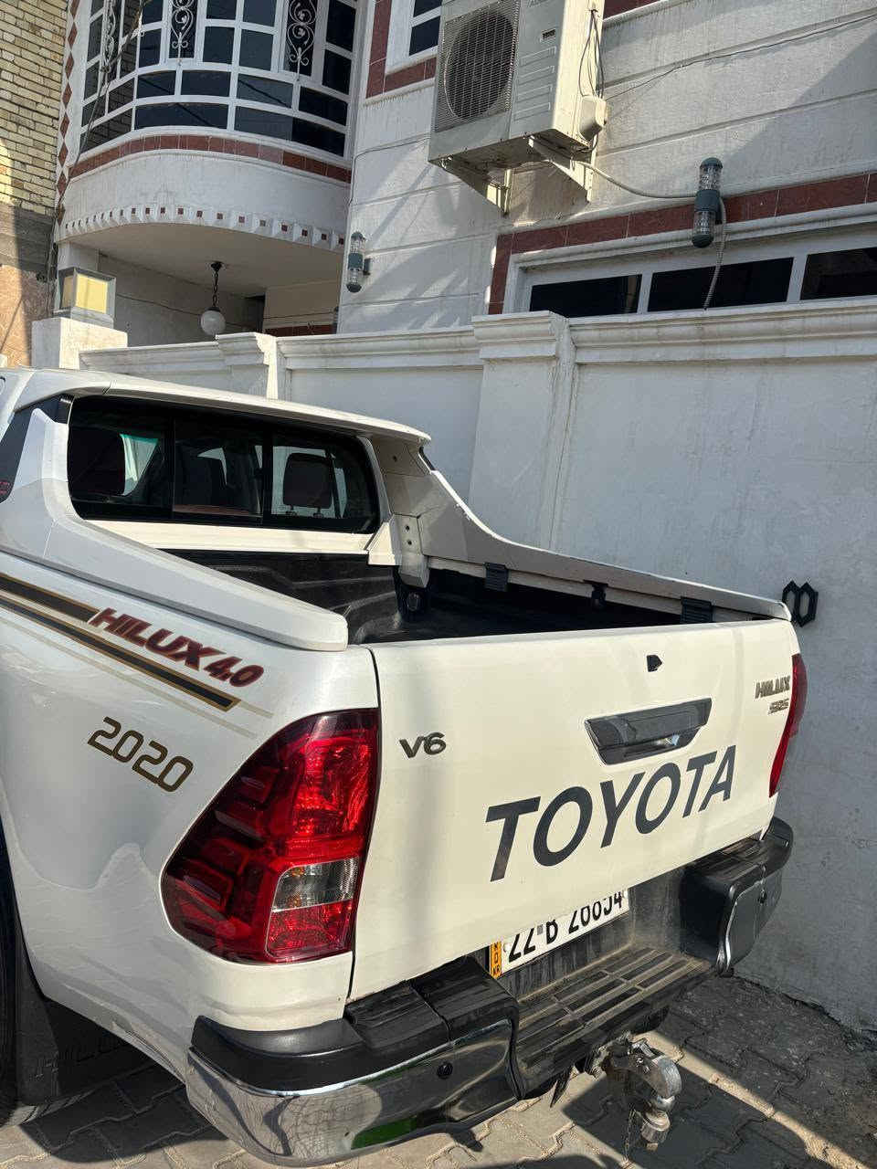 هايلوكس. 2020trd بيع 
سياره جديده ماشيه 130 ماناقصهه كلشي
سعر 295 وبيهه مجال
***********
