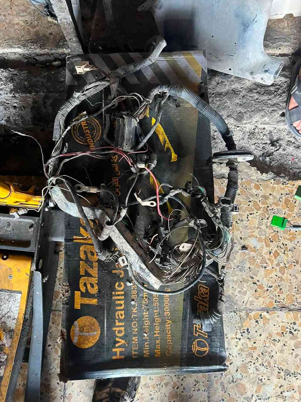 حسن طالبيه   لتصليح وبيع ادوات وتجفيت وتحوير جميع انواع السيارت🚖 شيري 🚘بيوايدي 🚕تيكو جيلي🚑 كورلا🚦 سمند 🚥بيجو بارس 🛞 الموقع بغداد طالبيه قرب  مطعم صادق تواصل 📞*********** ☎️🛜وتساب
