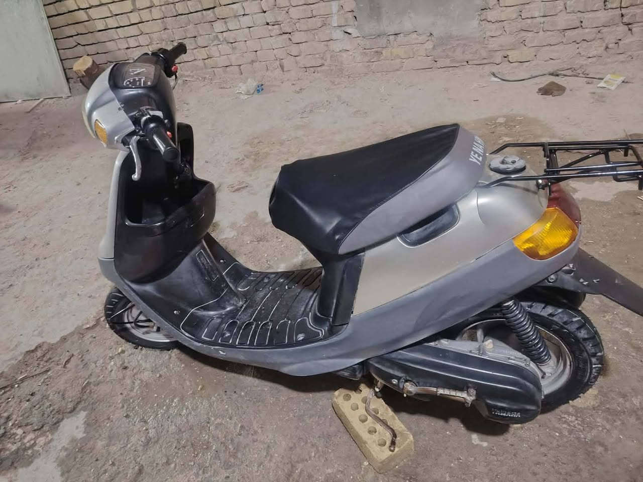 دراجه للبيع بطه 2003  مكينه نضيفه دراجه حلوه  مكان كربلاء يم فندق البارون السعر /350/ وبيه مجال/  اتصل عله الرقم /***********
