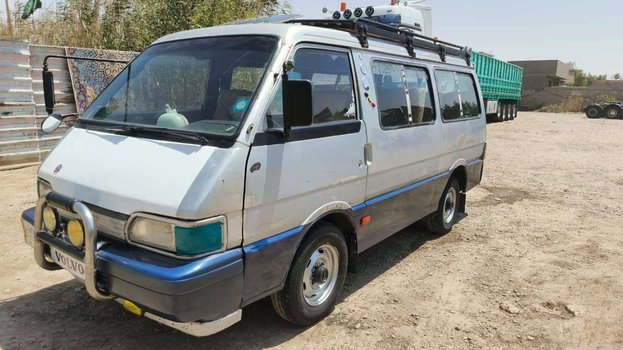 السلام عليكم كيا بستا موديل 94 رقم اصفر حمل بلادية كله شواصي جدد كير مكينة اكسل تخم تاير جديد دوشمة جديدة مكاني بغداد قرب بسماية مكلف بلنشر اتصل علرقم ***********
