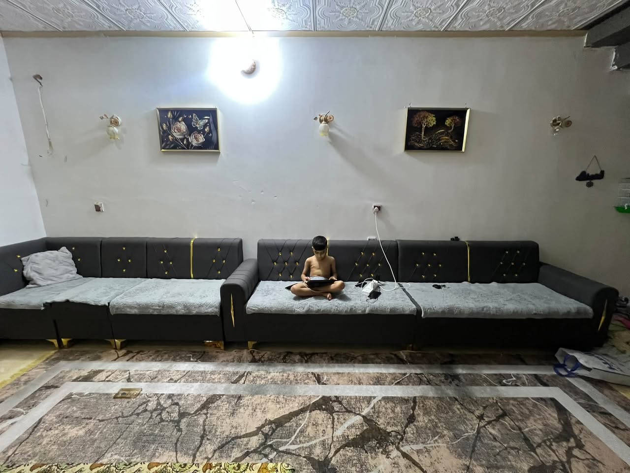 من رخصت الادمن
غراض بيت اخو الجديد للبيع  فلس ونص 

غرفة النوم 350 وبيه مجال 
ميز الطعام 50 الف 
كنتور 6 بيبان 200 الف 
الديوان جديد مستعمل قليل 225 وبيه مجال  

غير متواجد على الفيسبوك 

العنوان ديالى خانقين - بانميل 

اتصال على الرقم 

***********
