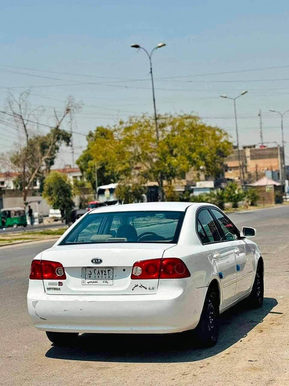للبيع اوبتما 2008وارد امريكي حادثه جاملغ خلفي ومباوك ويا الباب ولجاملغ المامي واحد بي صبغ كله واحد بل خشم مالته لسياره ليبل واحد محرك2400عليه منضومه غاز انسه شي اسمه صرف سياره  تدفه تبريد جديد تخم تاير مكانه بغداد سعر93وبيها مجال ***********اتصال رقم ممتواجد خاص
