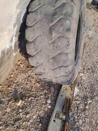 تايرات مستخدمة • ١٧ ونص • عل ٢٥
