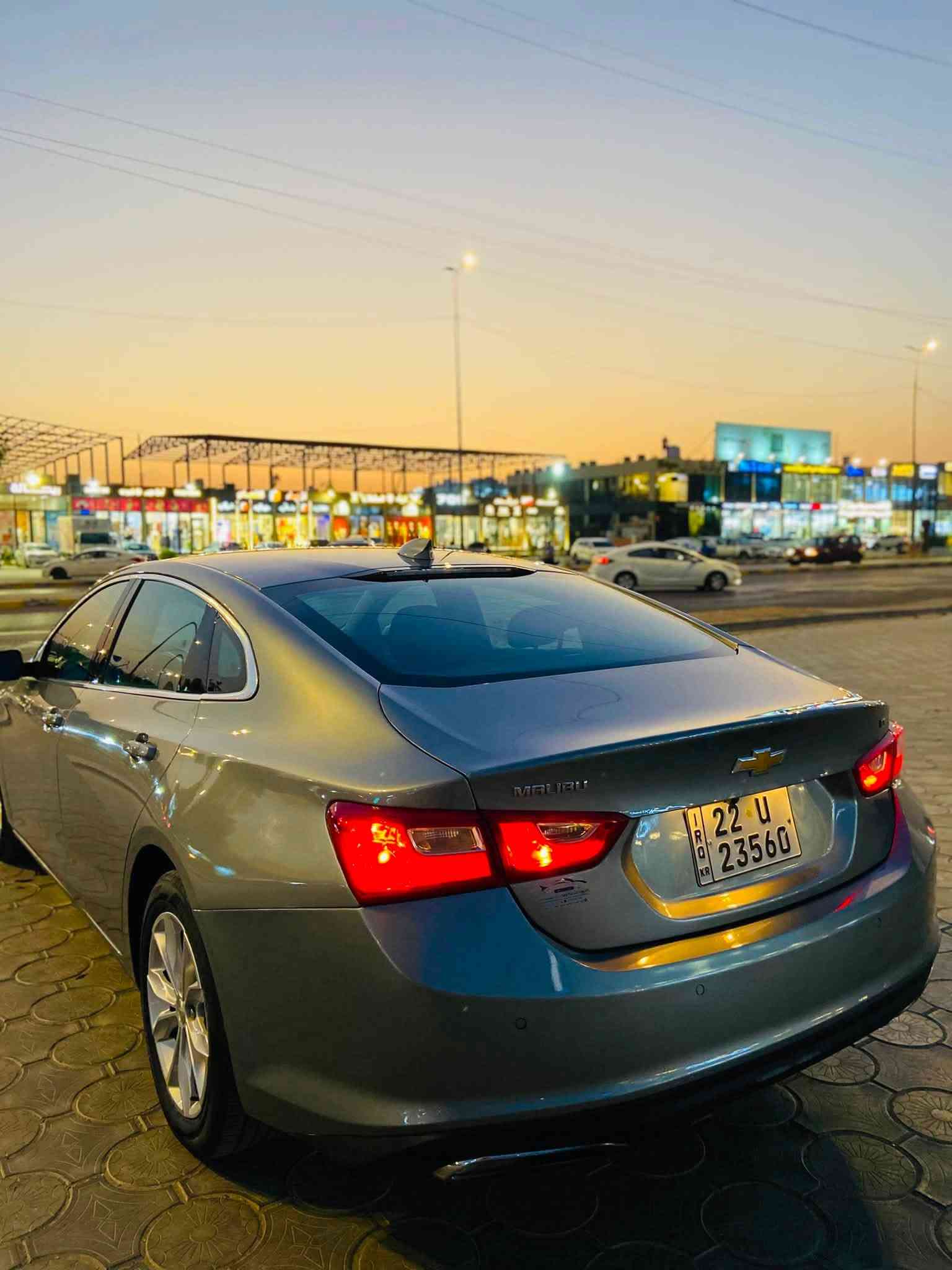 شوفرليت ماليبو 2025 LT
الموصفات(بصمة وتشغيل عن بعد شاشه كبيره ويل 18 تدفئة الكراسي الاماميه قطعتين تبريد رادر امامي وتحديد مسار)وباقي الموصفات 
الحادث(جاملغ خلفي وباب)بدون ضرر ايرباك بدون دواخل بجم كفاله 
رقم اربيل 
العنوان(النجف-حي الجامعه)
للاستفسار اكثر اتصال 
*********** 
السعر:138 ورقه وبي مجال
