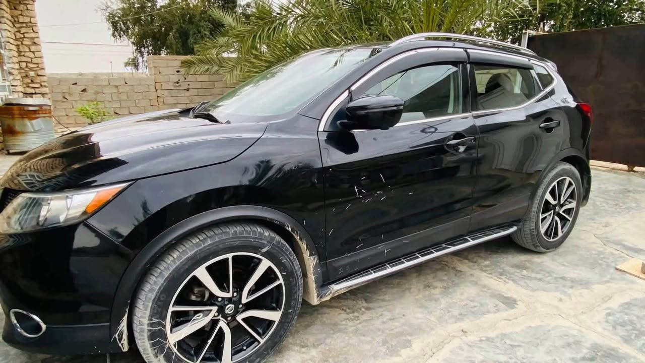 السلام عليكم 
للبيع نيسان روج موديل 2017 فول مواصفات عدا الفتحه رقم بغداد كلين بدون ضربه 
للاستفسار /***********
