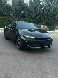 كراون XLE • ٢٠٢٤ • هايبرد