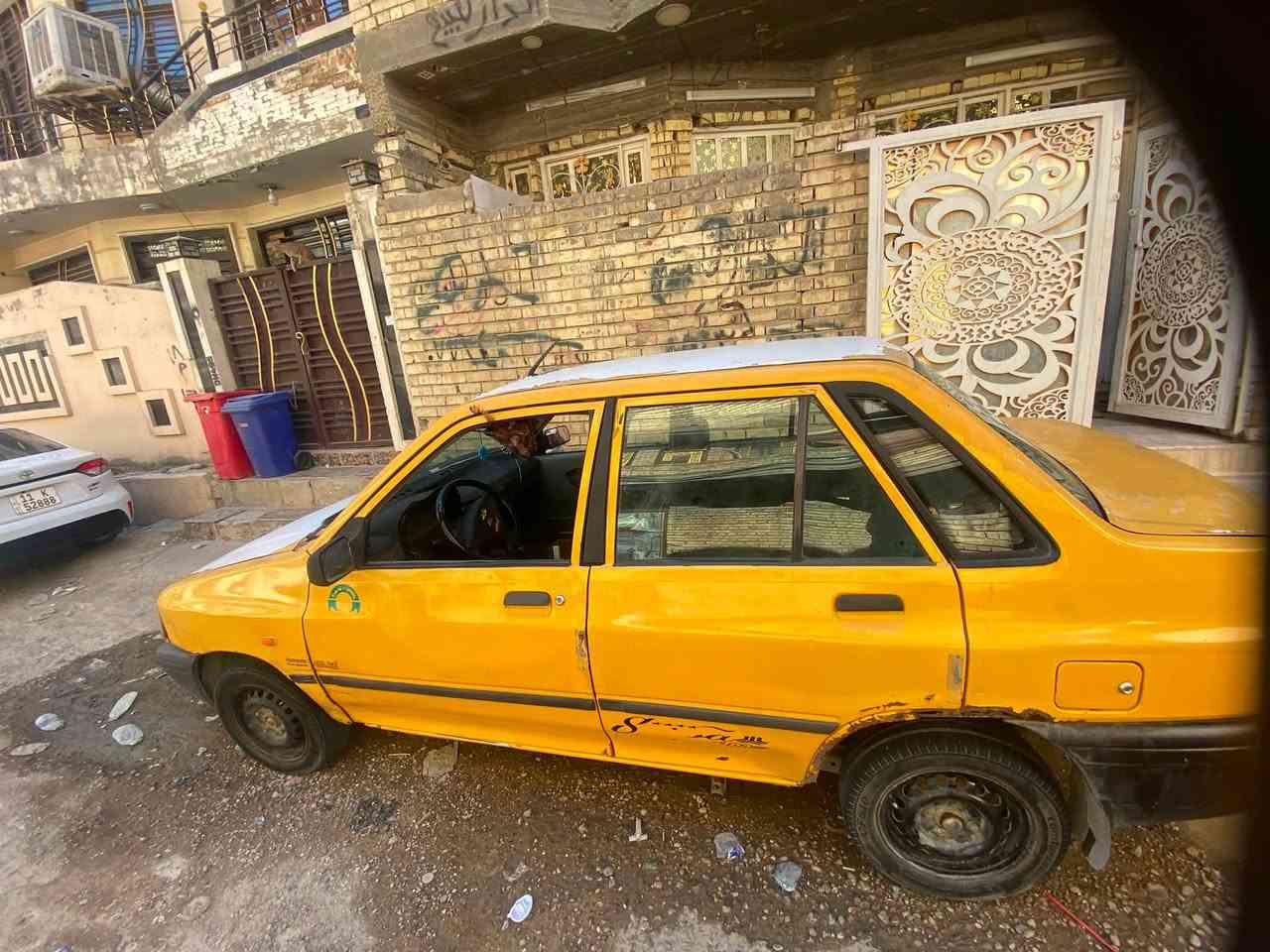 ‏سلام عليكم  ‏سيارة سايبة   
 ٢٠١٠ سنويه متساقطه عارضه ١٧ وبيه مجال  مكاني الدوره ***********
