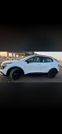 للبيع كيا سبورتاج 2025 خليجي، رقم بغداد، ماشية 25 ألف كم، محرك 2000 دو...