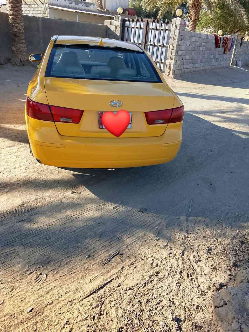 السلام عليكم سوناتا للبيع 2009 وارد امريكي محرك 2400 منظومه غاز تخم تاير جديد حداديه جديده حادثه شامله الامامي بدون دواخل سياره مال جنات مكان سياره حمزه الغربي رقم الموبايل في واتساب***********
