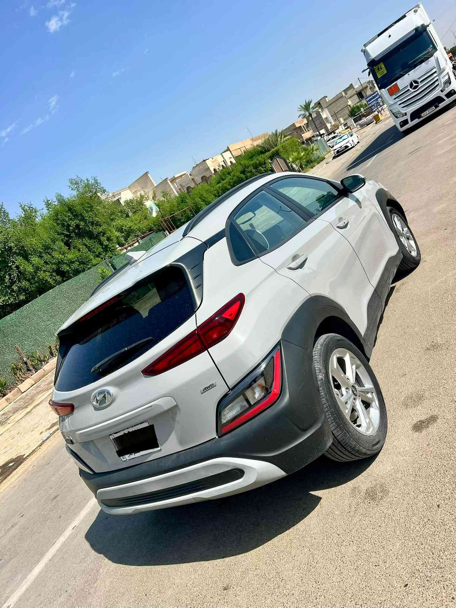 السلام عليكم 

كونا 2022وراد امريكي 
مكفوله من صبغ وتبديل 
مكينه 2000دوش

السياره فول عدا الفتحه 

السياره حادث امريكا فقط دعاميه اماميه

سياره جداً نضيفه داخلهه نضيف ايرباك فقط دركة

ماشيه120الف كيلو 

كير مكينه صدر  حداديه   تخبل تبريده  ثلج ما ناقصهه اي شي 

رقم بغداد  لون مميز سمنتي
مكاني بغداد 
للاستفسار 
***********
