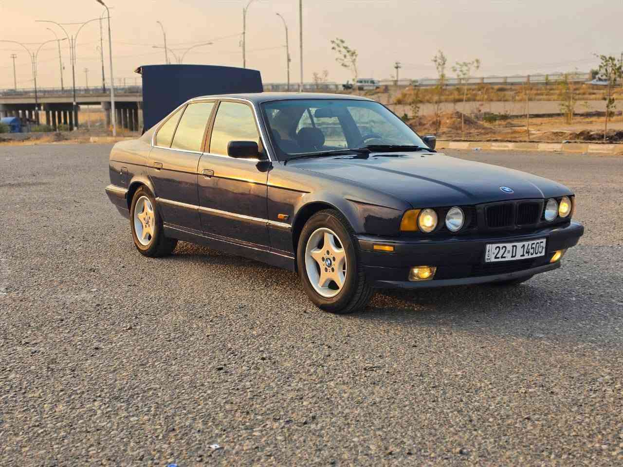 B M W 528 1993

پێش و پشتی کەپسە
پيش پان مكينة28 کةپس ديجتال
سەنەوی تا 2029
دەفتەر بانزینی هەیه 
گير و مةكينة بةشةرت
 تةبريدي لةسةر سويچ
4تاية و ويل تازةي لة ژيرة 
سەنەوی بەناو خۆمەوەیە
سعری 55  مەعامەلە
ژ.م  ***********
