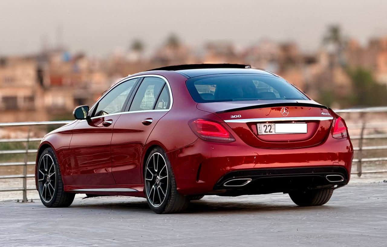 السلام عليكم 🌹

🚘 مرسيدس C300 موديل 2020
⭐ فول مواصفات – 4MATIC – كت AMG

المواصفات:
• 4MATIC دبل
• كت AMG
• شاشة كبيرة
• بانوراما
• دبل ماوس
• كيجات إلكترونية
• نقطة عمياء
• كراسي جلد كهرباء
• تدفئة كشنات
• إضاءة داخلية LED بـ 64 لون
• جنطة كهرباء
• PPF حماية للسيارة ضمان مو العادي
• وهواية مواصفات إضافية

🔧 تفاصيل الحادث:
• جاملغ مبدل
• شبر من البنيّد فوق اللايت الأيسر
• البنيّد مصبوغ
• إيرباك الستيرن والبردة مصلحات بالـبلادي

📌 السيارة جديدة 
📍 ماشية حالياً 82,000 كم

📞 للاستفسار: ***********

🔵 انضم إلى كروب التليغرام للمتابعة:
https://t.me/+V_8lFgH7F04zZDI6

🟢 كروب الواتساب:https://chat.whatsapp.com/DW9ZEkYVzrq5RMF02jSplX?s=cl&p=i&ilr=2&amv=1

🔵رابط صفحة الفيسبوك:
https://www.facebook.com/share/1D1zdi9yQw/?mibextid=wwXIfr
