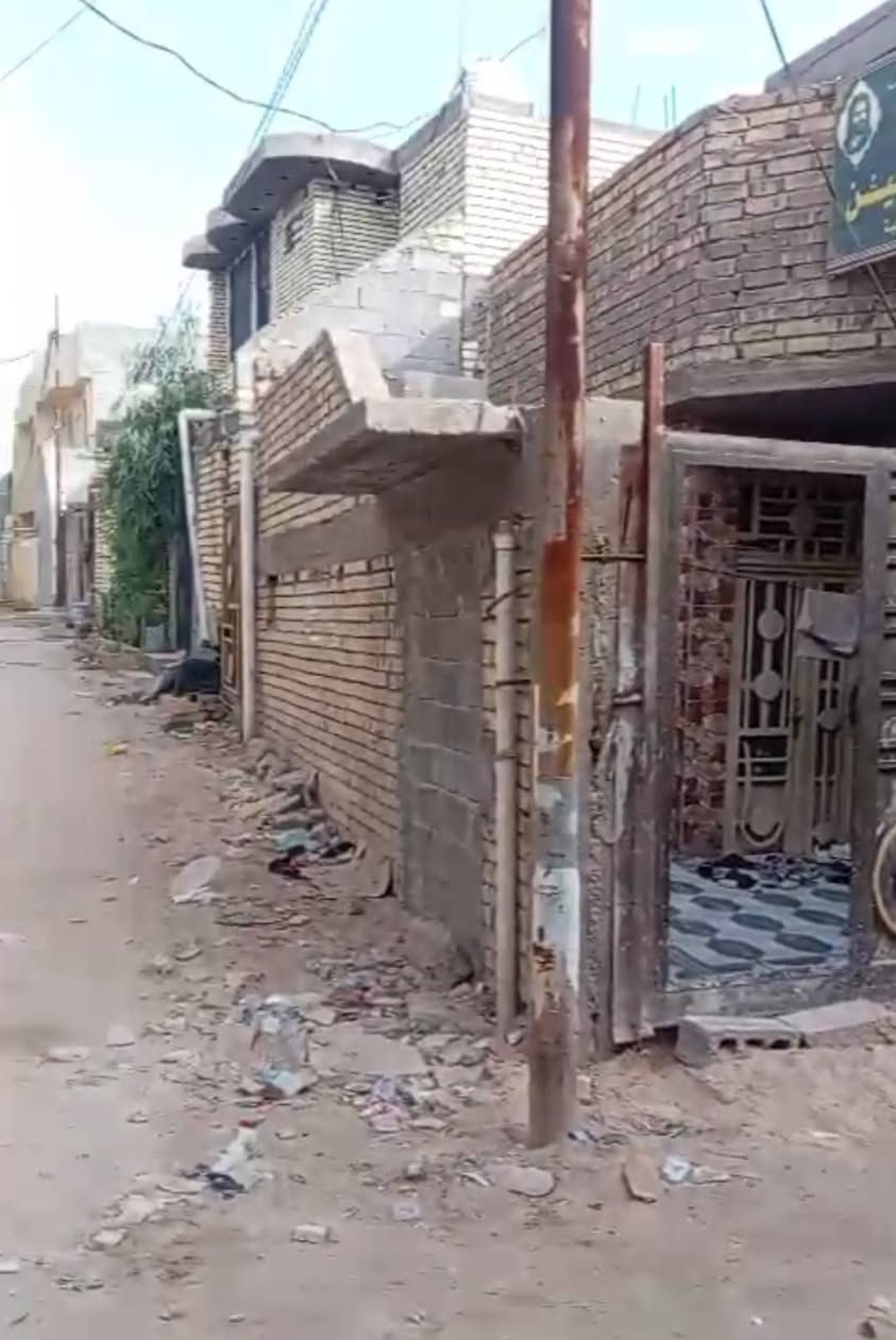 يوجد لدينا بيت طابو ٢٥ مساحه ١٠٠مترطابق ونصف بناء حديث في كربلاء شارع طوريج قرب جامعة كربلاء سايد الدخول كربلاء عمود١٢٠سعر مناسب ٧٠مليون يحتوي على ثلاث غرف وصالة ومطبخ واستقبال وصحيات تفاصيل أكثر اتصل ***********و *********** واتساب جميع
