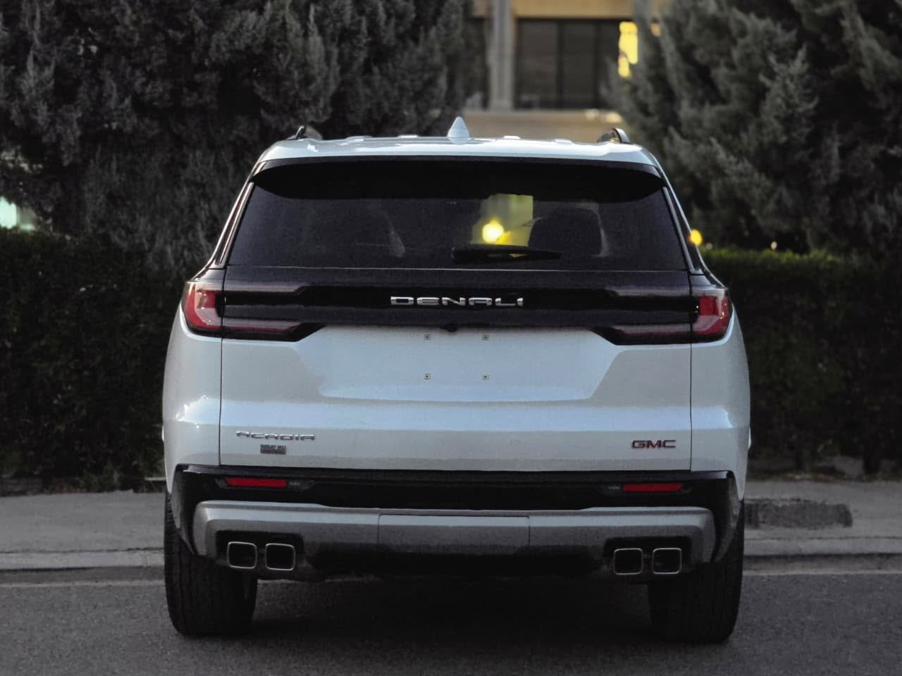 GMC Acadia Denali 2024
فول مواصفات
ماشية فقط 5,400
بدون رقم، السيارة موجودة في أربيل
رقم الشاصي: 1GKENLKS4RJ189383
3 قطع صبغ أمريكا
للاستفسار:
***********
***********
