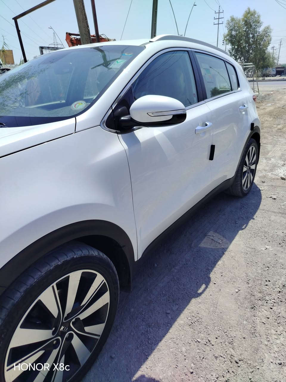 كيا سبورتج موديل 17 مكفول بدون صبغ بارد فقط ماشيه ٩٧ عنوان ديالى السعر ١٦٨ وبيها مجال ***********

