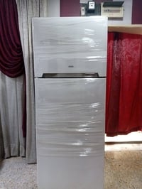 ثلاجه • نظيفه جدا