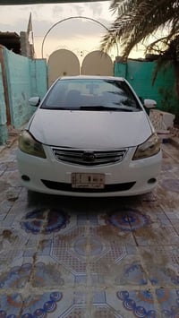 بي واي دي G3 • ٢٠١٣ • رقم بصرة