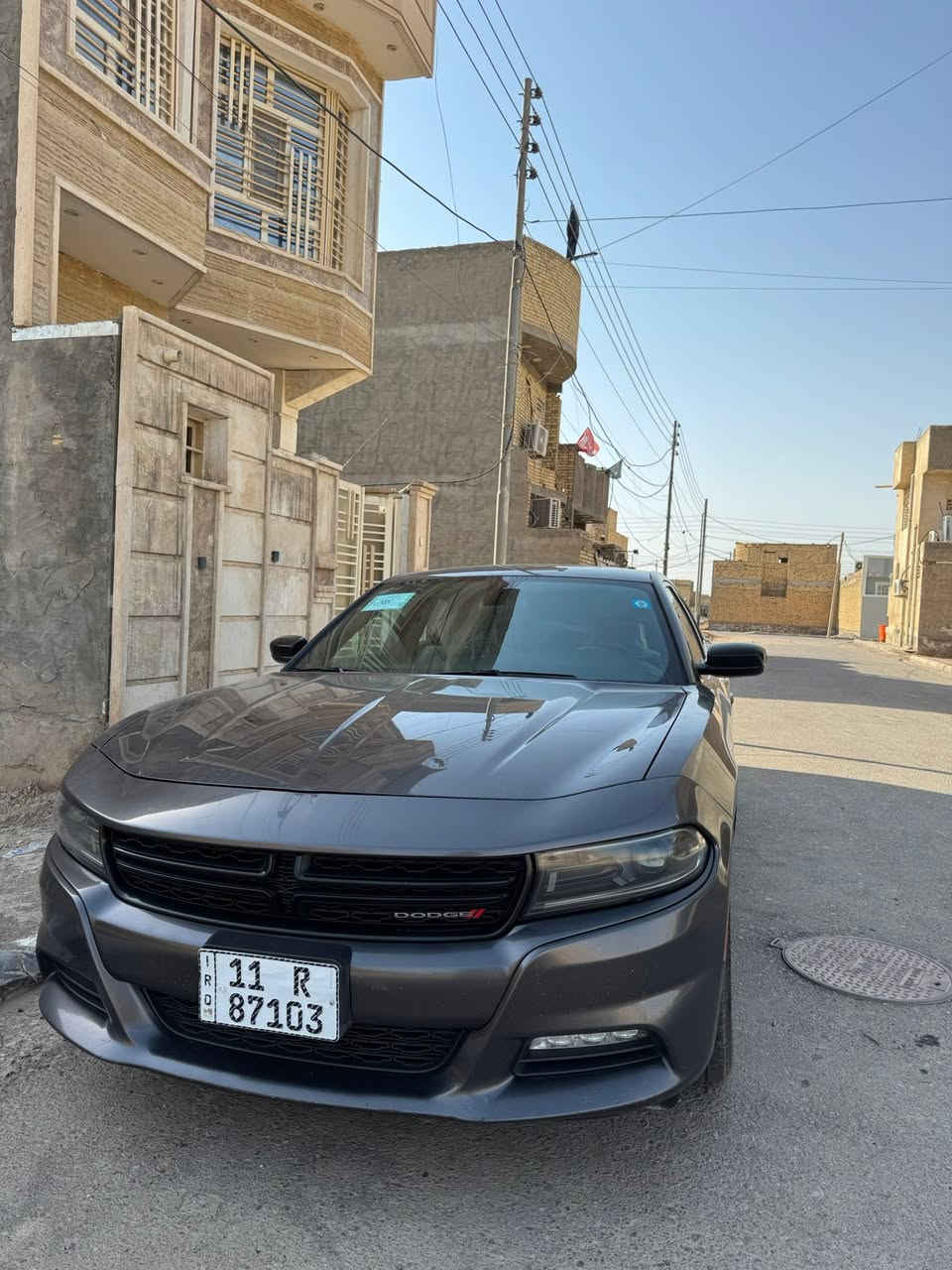 السلام عليكم
چارجر 2023 لاست كول
بلاك توب 
ماشي 37mi 
بدون صبغ السياره مبدل بيها بنيد فقط نفس اللون وكاله بدون دواخل راديترات نفسهم غاز التبريد مال الشركه وكاله 
للاتصال 
***********
