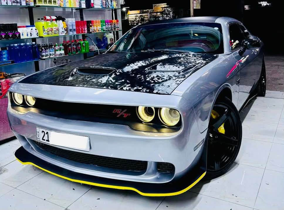 🇺🇸 dodg  Challenger RT 🇺🇸
🚘 موديل 2017 | |5700 8 سلندر بنزين
🇺🇸 وارد أمريكي
📍 بغداد – حي الجهاد
🔢 رقم شمالي باسمي 
💰 السعر: 135ورقة — 

🔴 للبيع فقط

✨ المواصفات:
▪️ ماشية 119 m
▪️ 
▪️ داخلية اصفر ليموني 
▪️ شاشة كبيرة + Harman Kardon 🔊
▪️ إ 🌈
▪️ مثبت سرعة + شفتات ستيرن
▪️ مكينة وكير كفالة من كلشي ✅

📸 صور الحادث والسونار بالمنشور
📝 الضرر والصبغ موضح بالمنشور بكل شفافية
🔥صبغ احزام ابيع 
❗️❗️شراي يتصل فقط 

📞 ***********

نص مكتوب في الصور:
- BidHistory.org
- Search 5:11 BidHistory.org 2017 DODGE CHALLENGER R/T - 2C3CDZBT7HH582977 CARFAX Buy Carfax report en.bidhistory.org