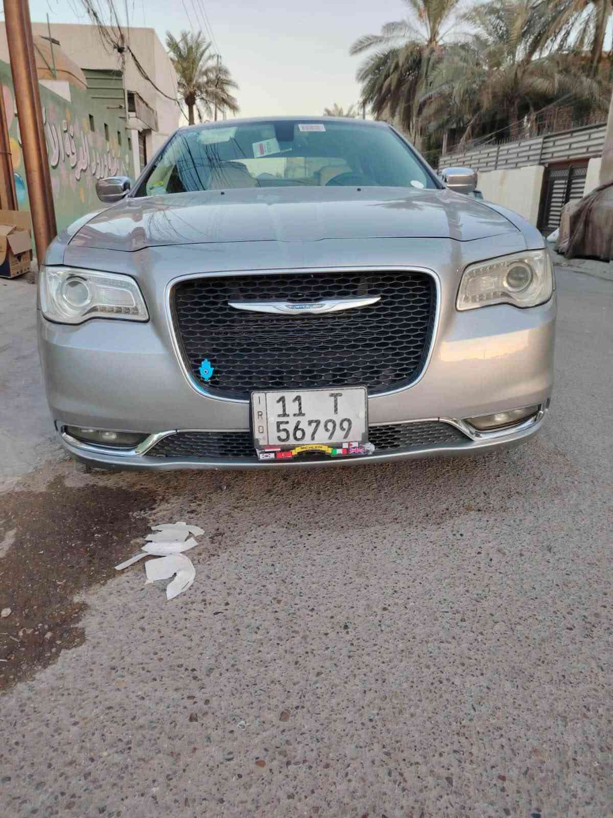 السلام عليكم اوبامه موديل ٢٠١٦. اصل بسمي كلين بدون اي حادث وصور امريكه مرفوقه ماشيه ١٠٠ستدخدام شخصي ماشتغله بخط محرك 3600 توويل تخم تاير ويل مكسيكي جديد بيهه صدر خلفي امامي كله جديد منضومت لايت زنون بيهه سياره كفاله عامه رقم الهاتف ***********
