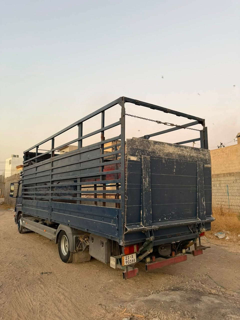 اتيكو للبيع
موديل2007
حجم محرك 1229
فول فول مواصفات
گير محرك بشرط
سنويه رقم هزه كوله جديد 
رقم تليفون 📞 
*********** 
***********

